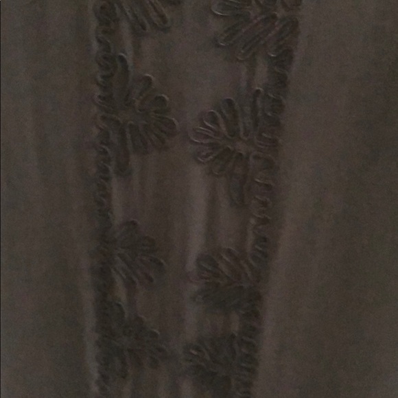 LBD - Picture 2 of 3